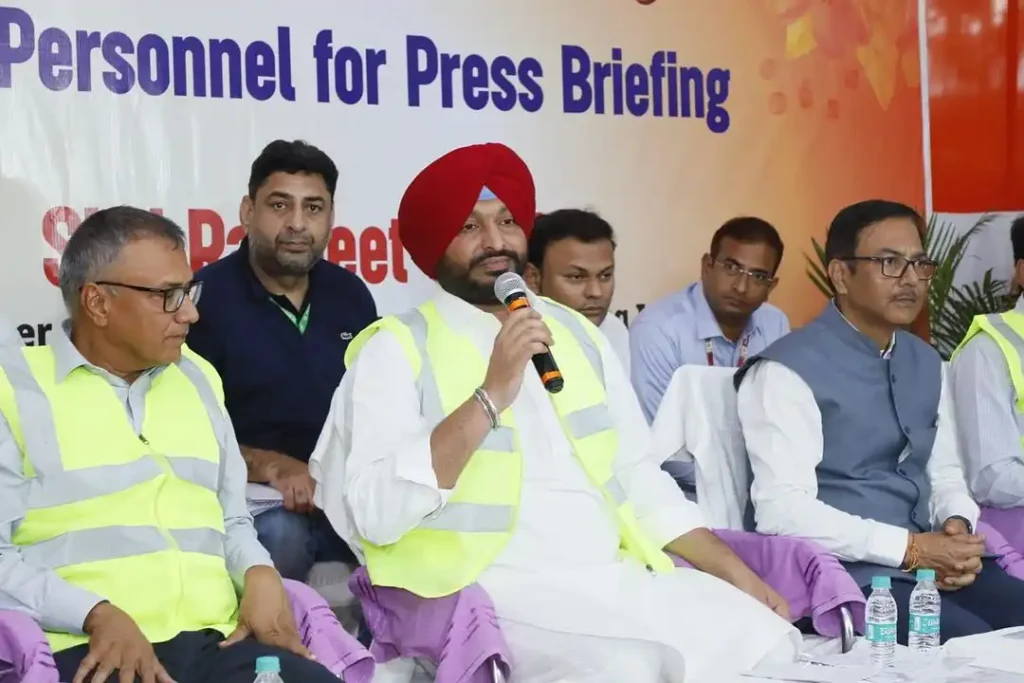 Ravneet Singh Bittu ने Rahul Gandhi को आतंकवादी कहा पर क्या थी वजह? 2 Ravneet Singh Bittu