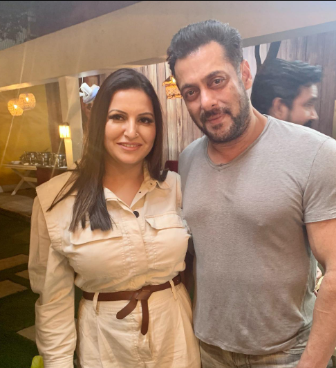 Sonali Phogat with Salman Khan 